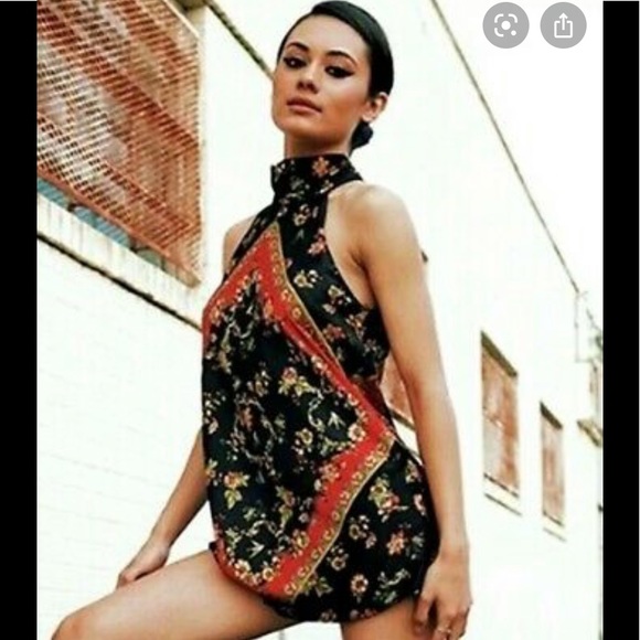 Zara Tops - EXCELLENT CONDITION Zara high neck patterned top